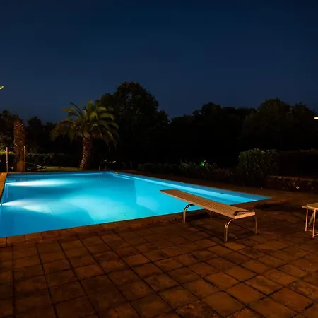La Tenuta Del Poeta- Entire With Private Pool * 米罗