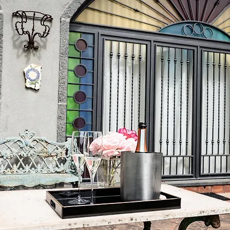 La Tenuta Del Poeta- Entire With Private Pool 米罗
